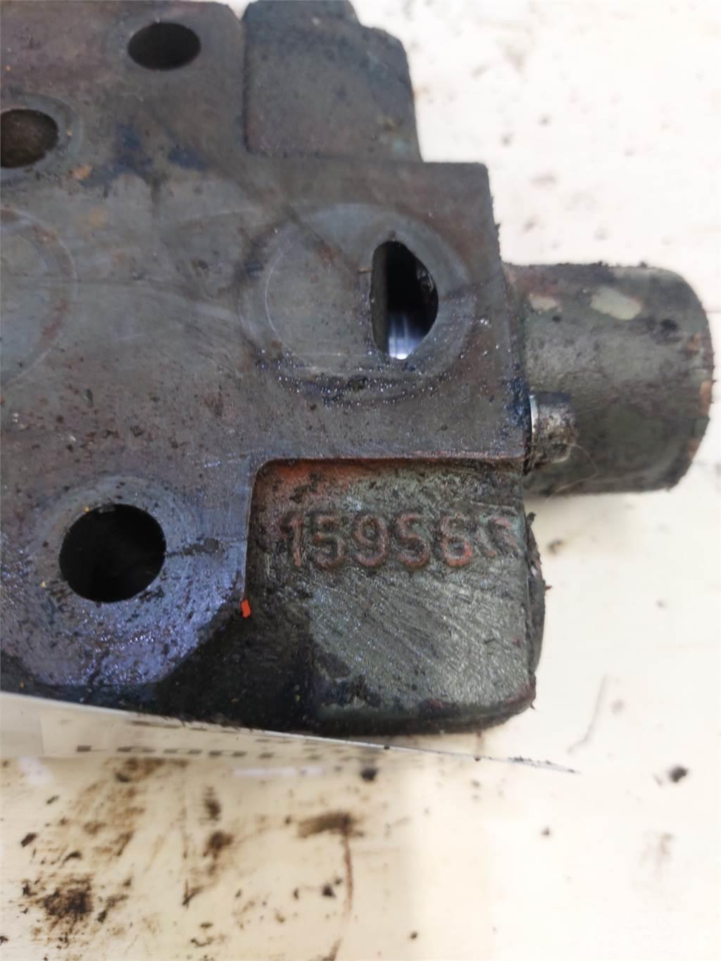 Hydrema 806 Hydraulics