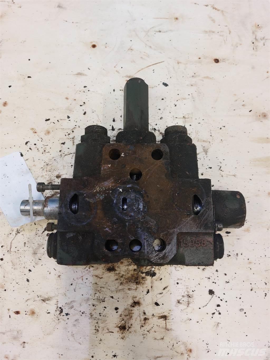 Hydrema 806 Hydraulics
