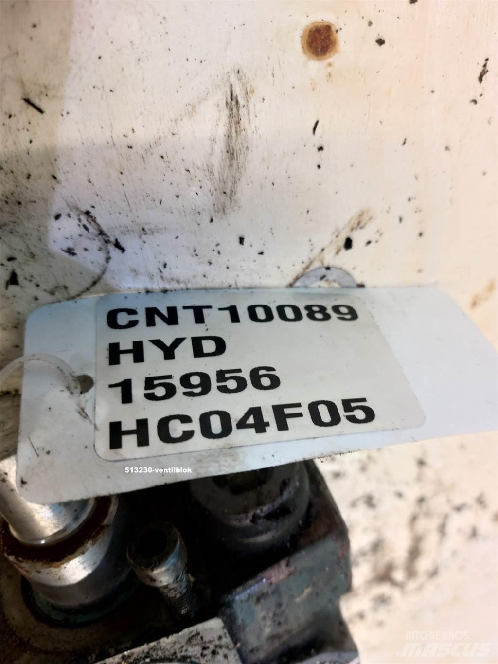 Hydrema 806 Hydraulics