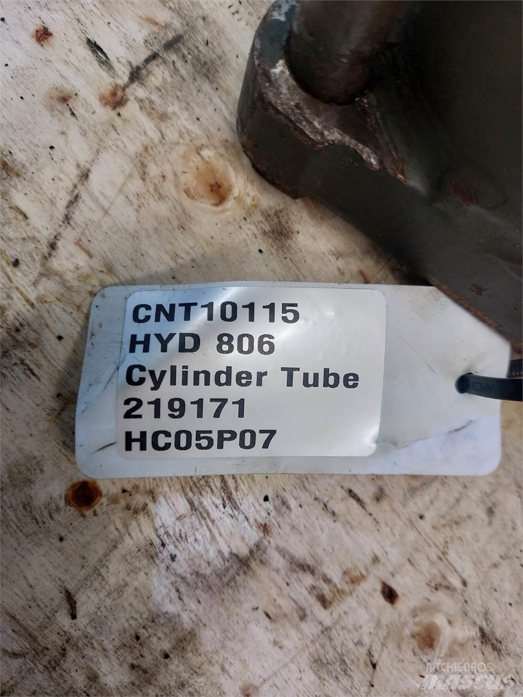 Hydrema 806 Hydraulics