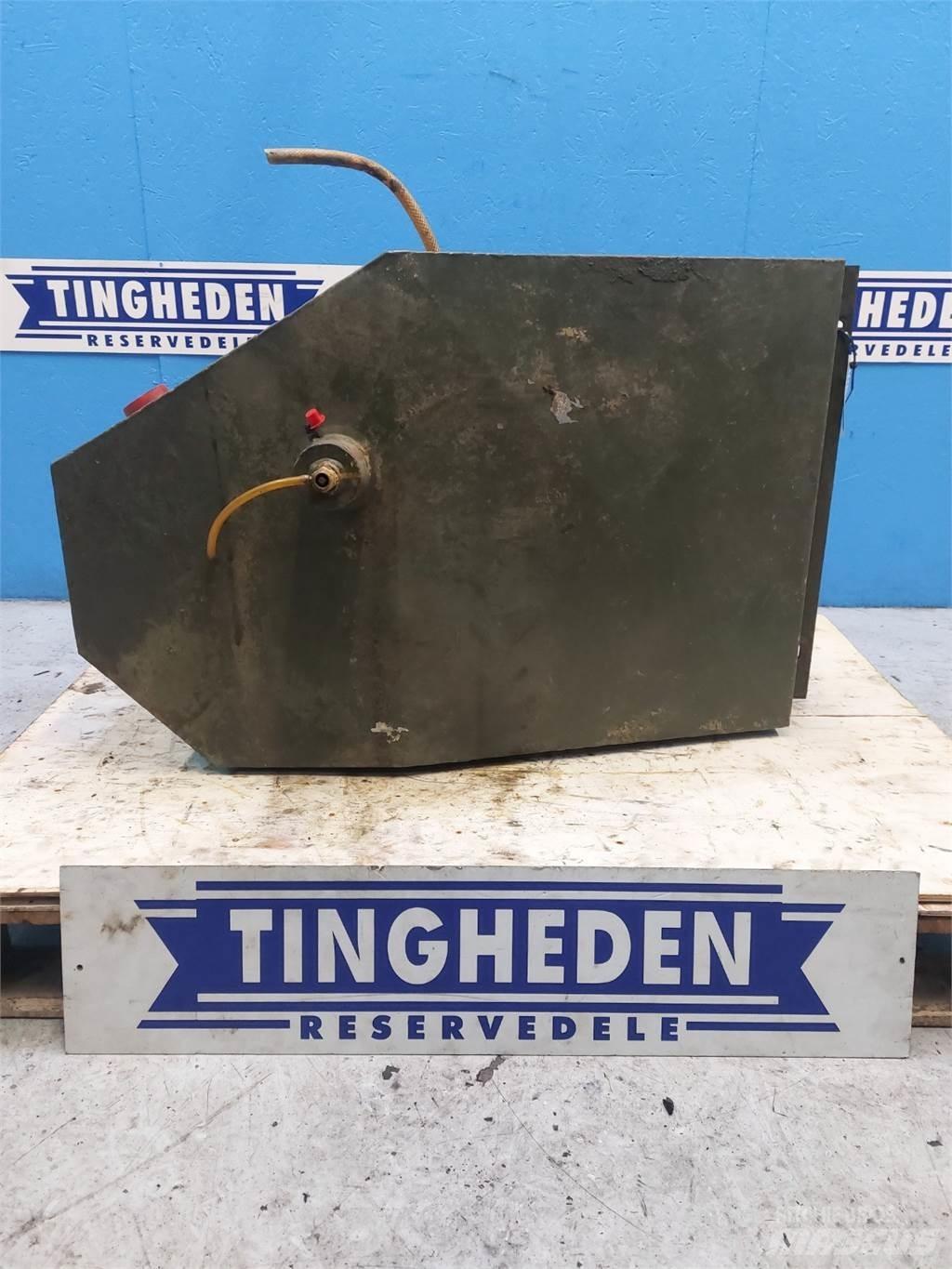 Hydrema 806 Overige componenten