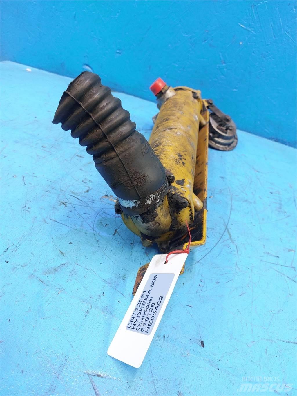 Hydrema 806 Radiatoren