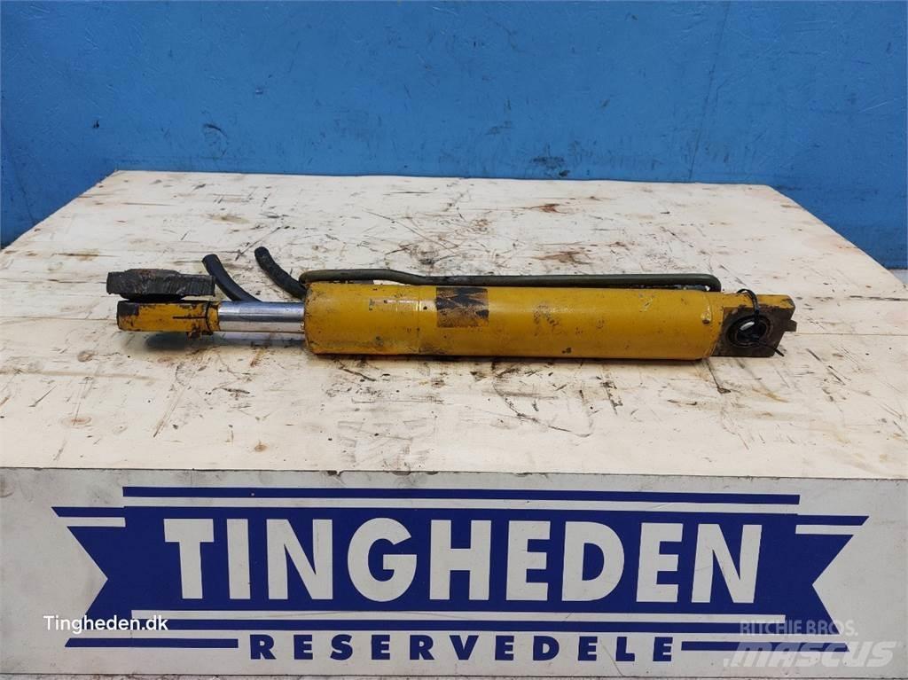 Hydrema 806 Assen
