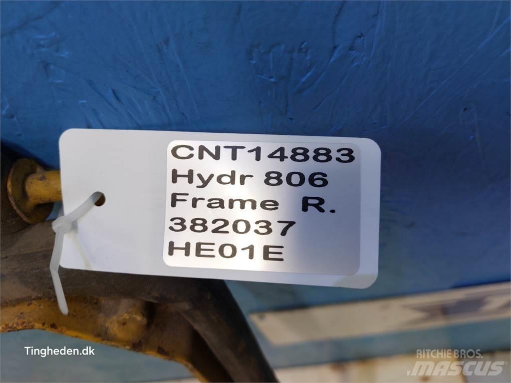 Hydrema 806 Cabine en interieur