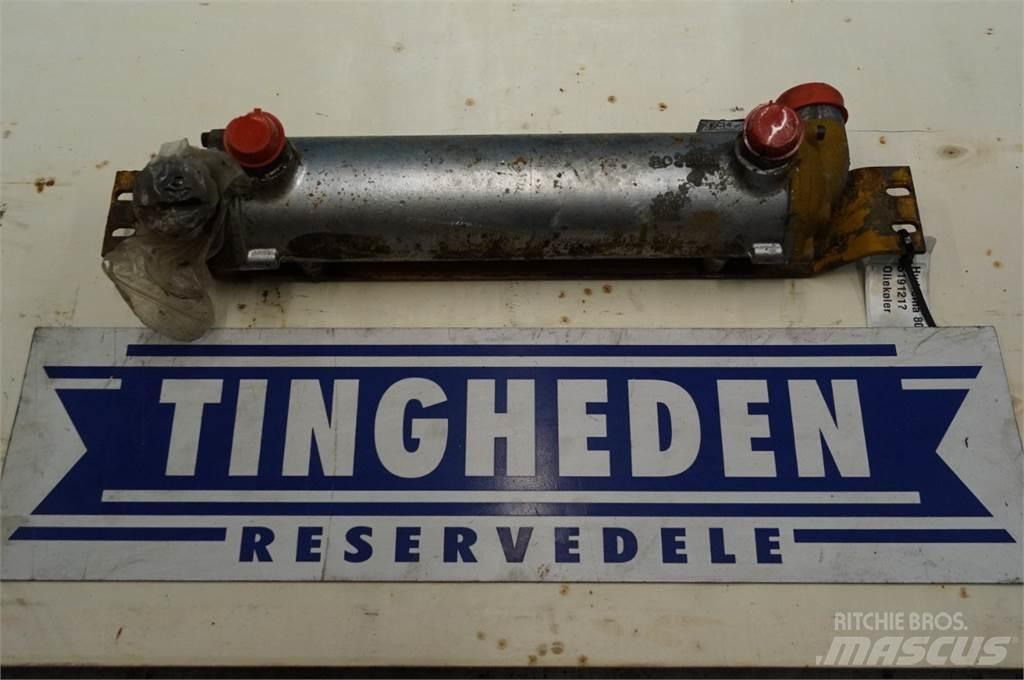 Hydrema 807 Radiatoren