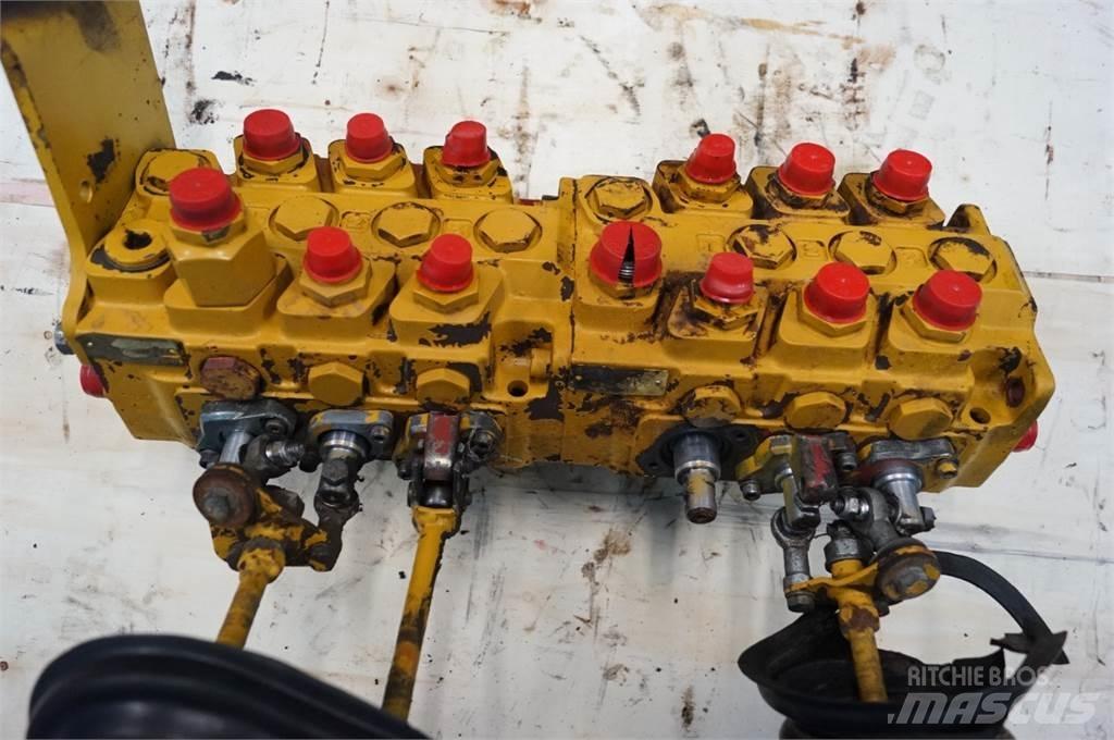 Hydrema 807 Hydraulics