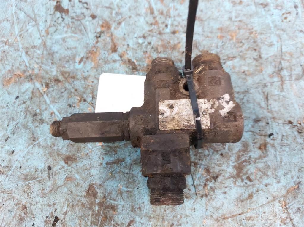 Hydrema 906 Hydraulics