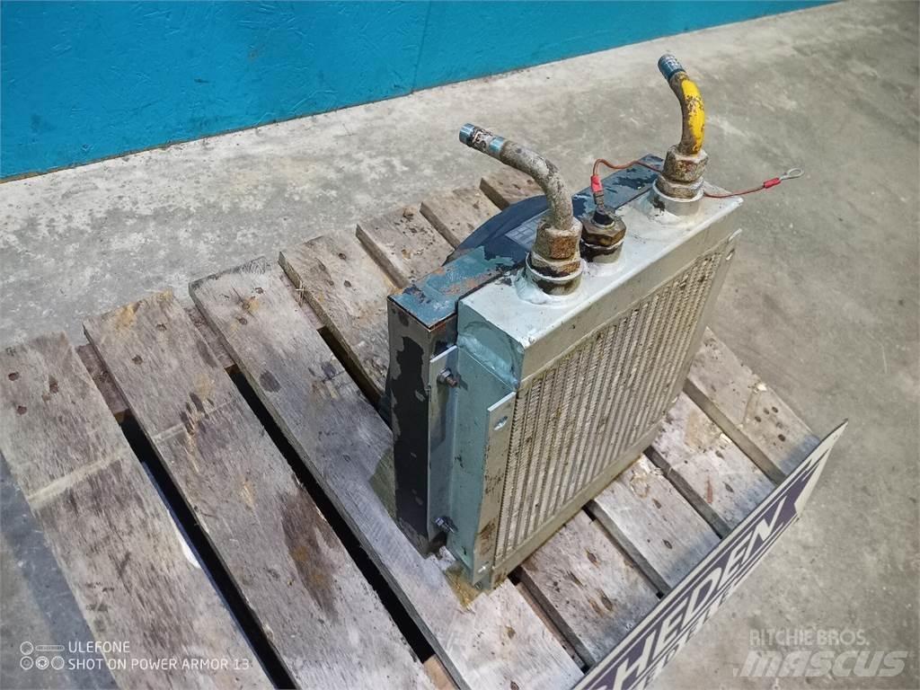 Hydrema 906A Radiatoren