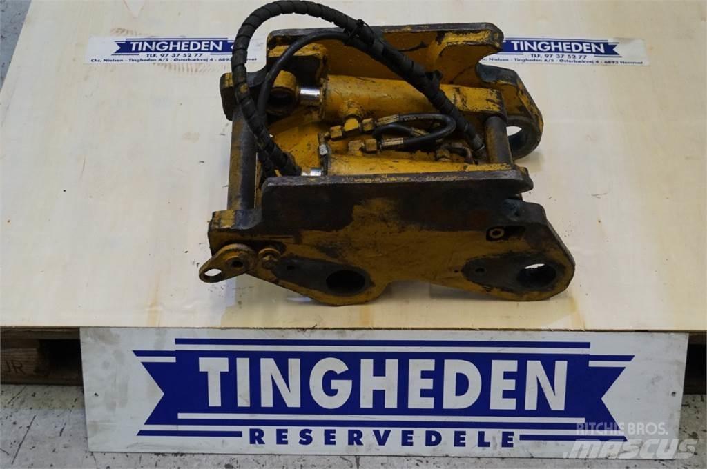 Hydrema 906B Snelkoppelingen
