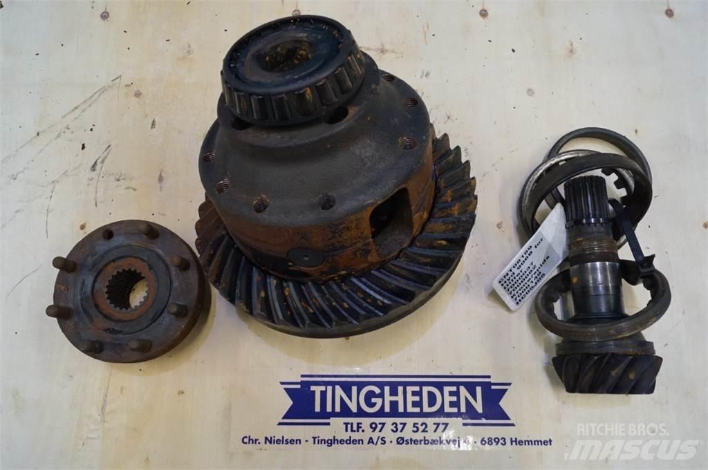 Hydrema 906B Assen