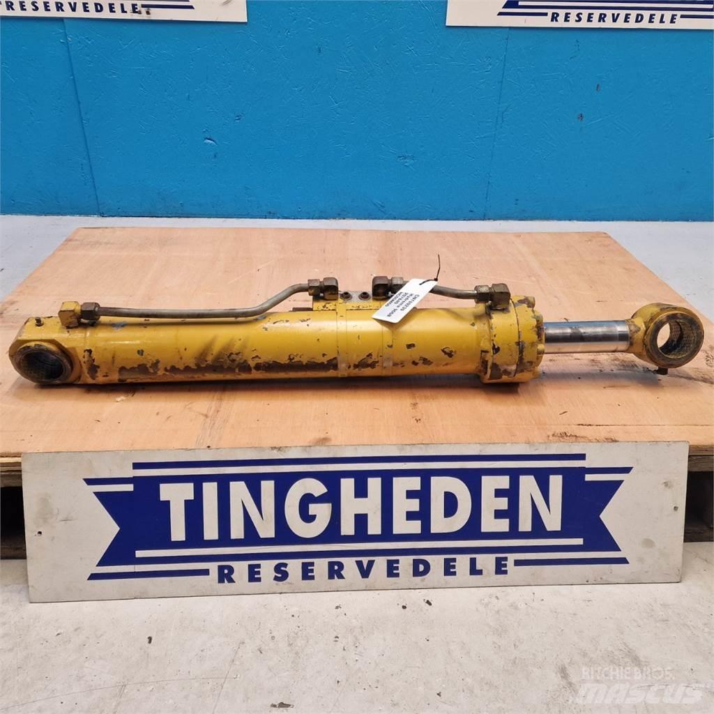 Hydrema 906B Hydraulics
