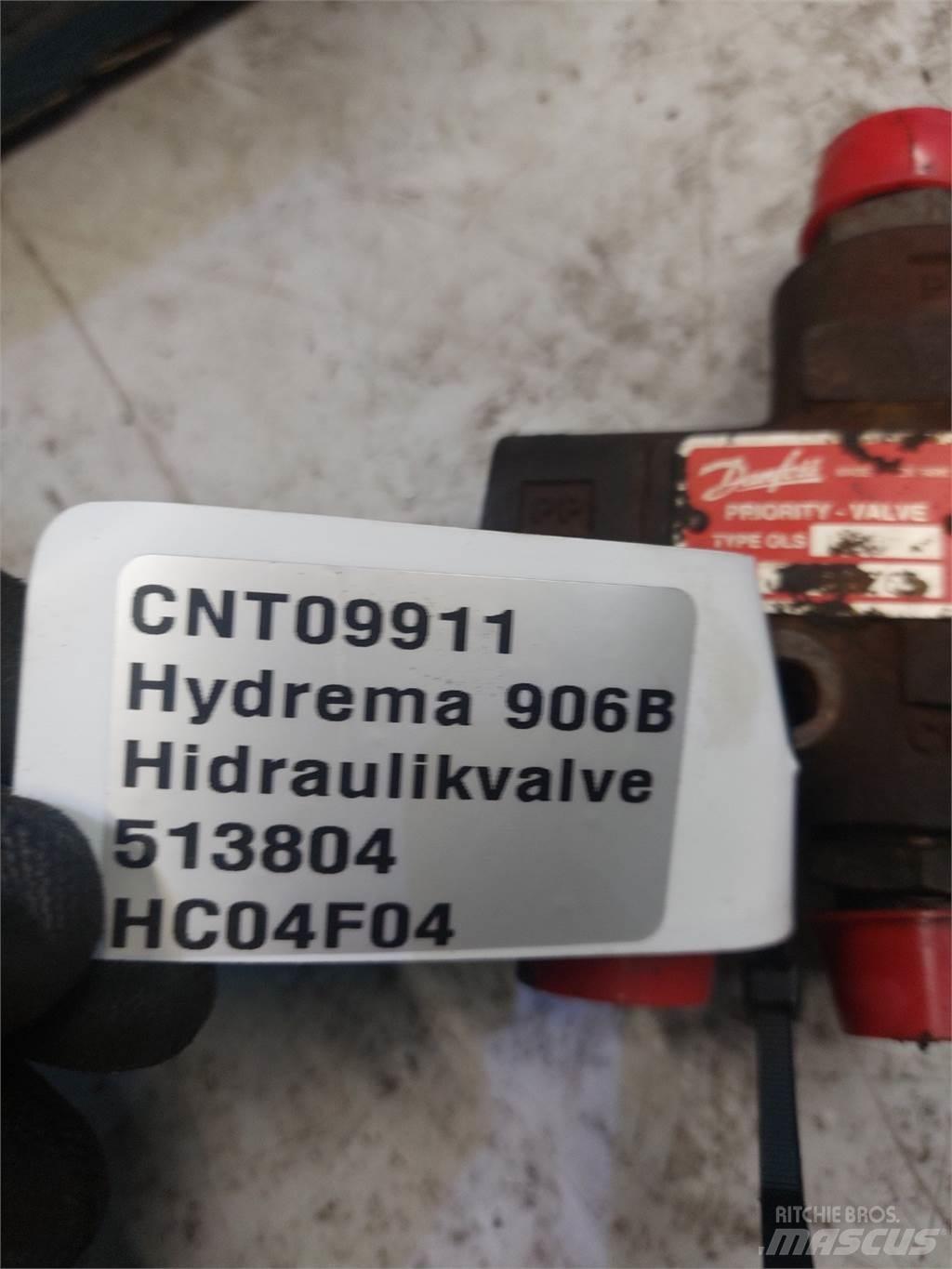 Hydrema 906B Hydraulics