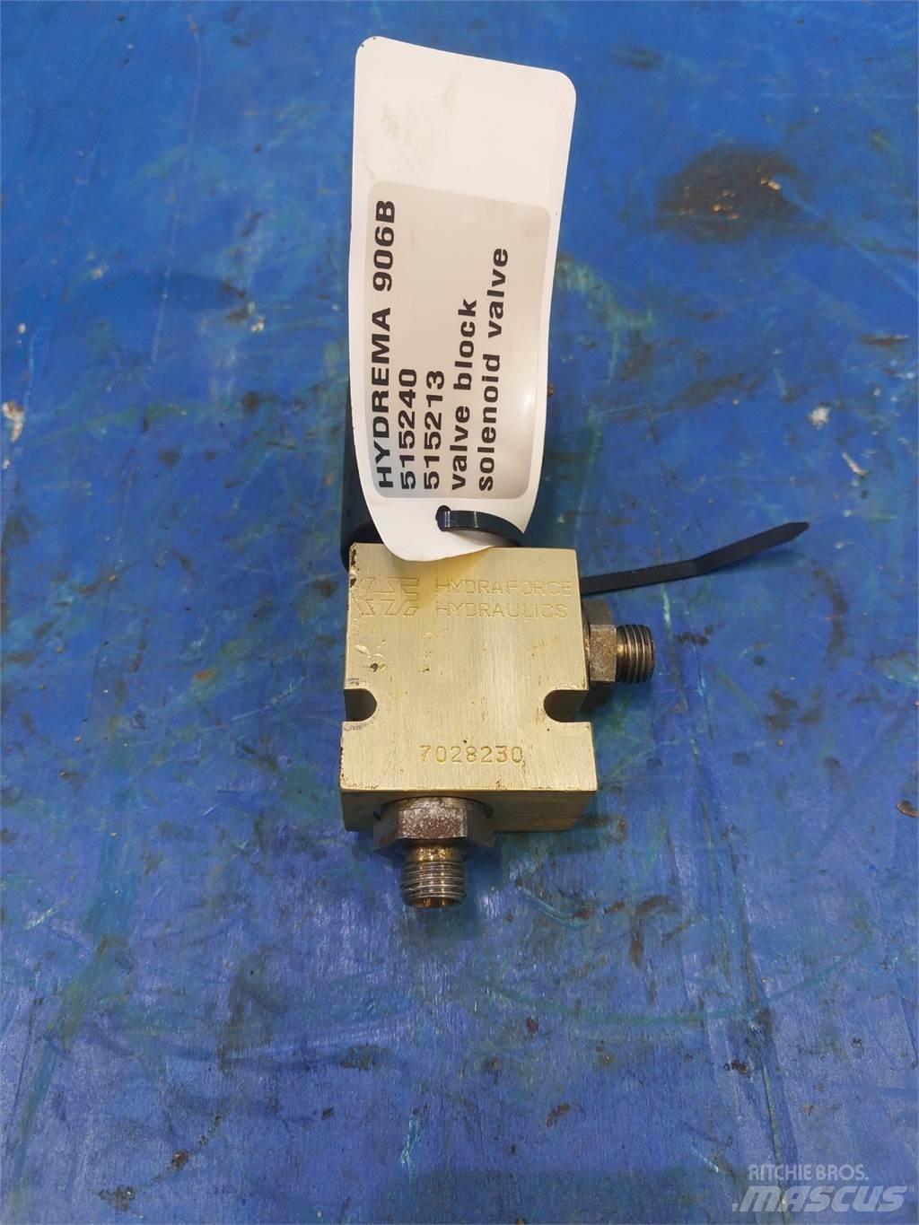 Hydrema 906B Hydraulics