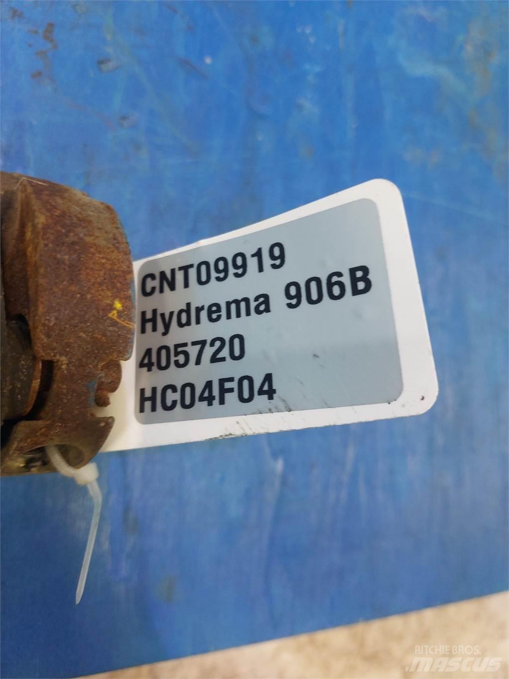 Hydrema 906B Cabine en interieur