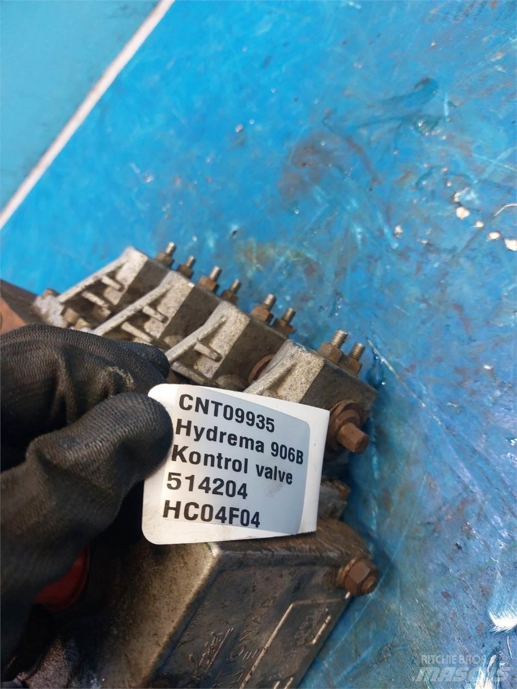 Hydrema 906B Hydraulics