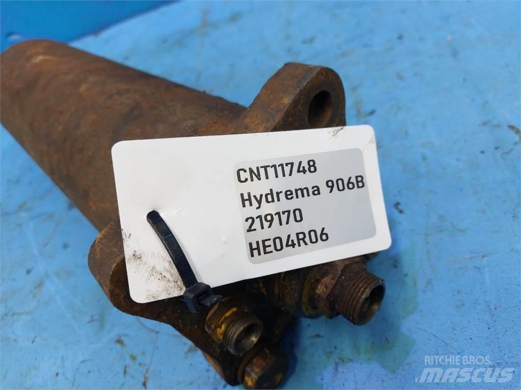Hydrema 906B Graafarmen