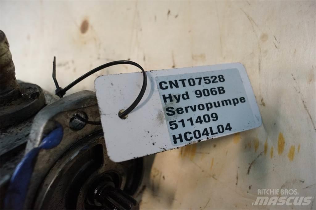 Hydrema 906B Hydraulics