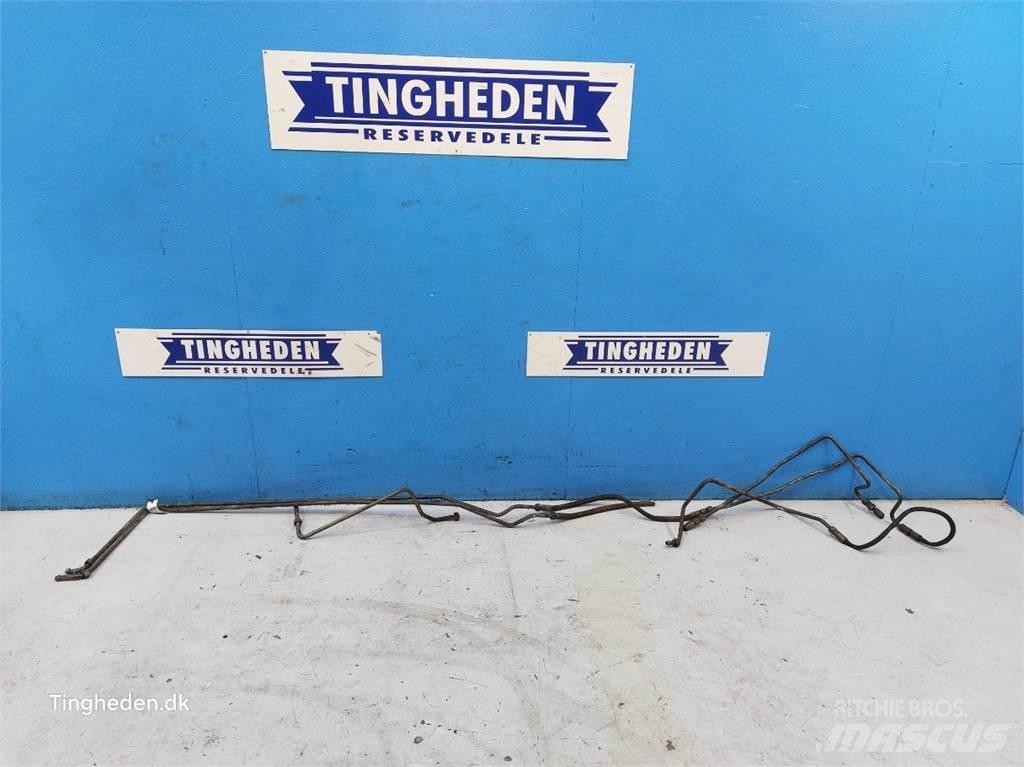 Hydrema 906B Hydraulics