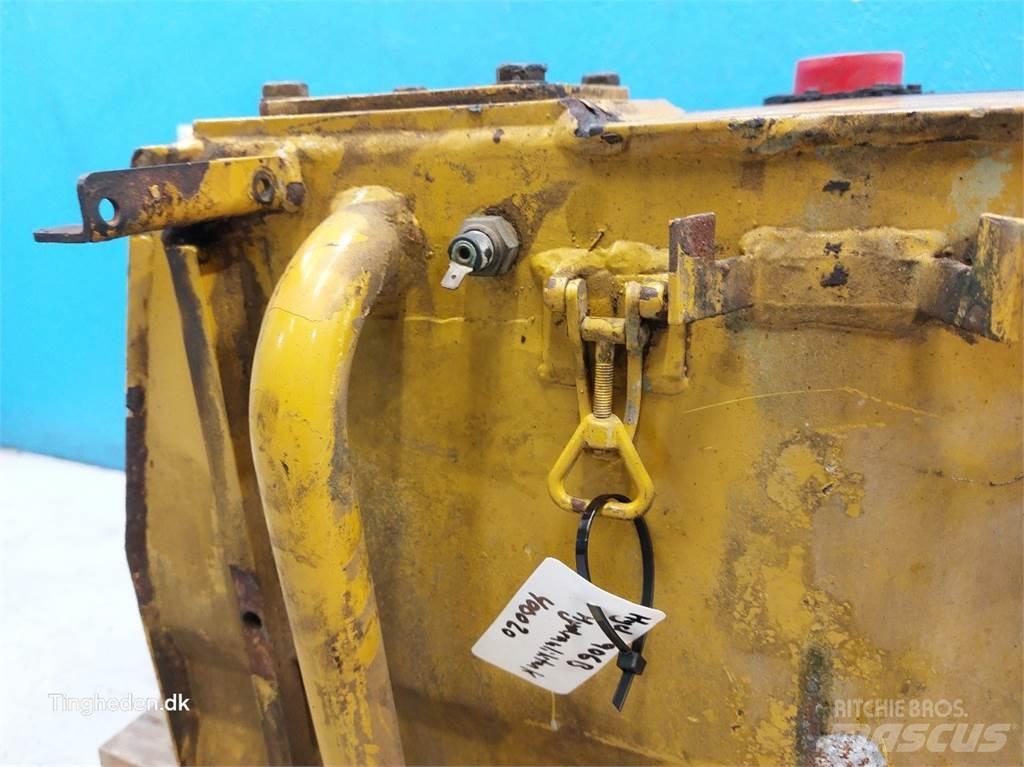 Hydrema 906B Hydraulics