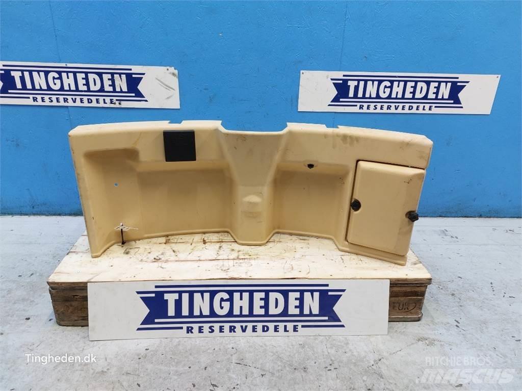 Hydrema 906B Cabine en interieur