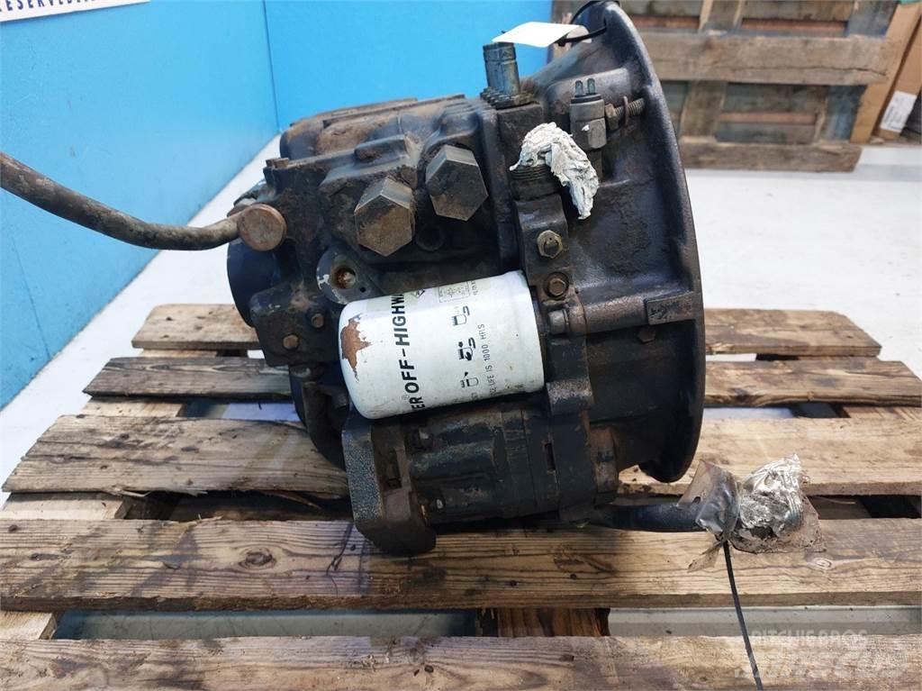 Hydrema 906C Transmissie