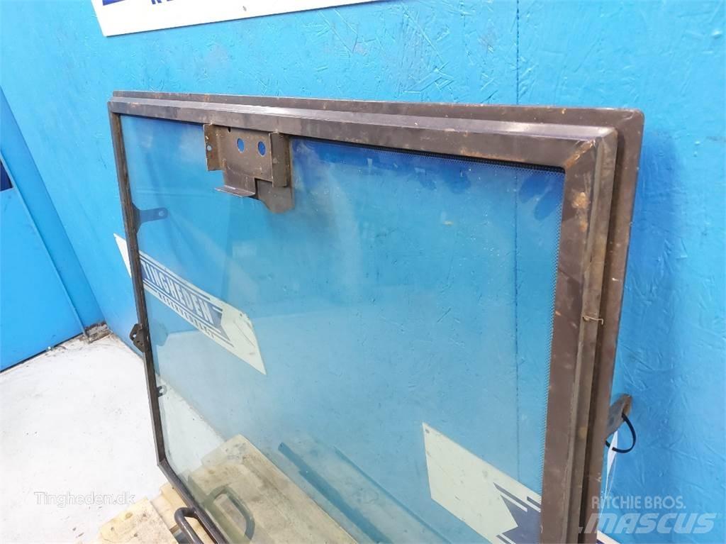 Hydrema 906D Cabine en interieur