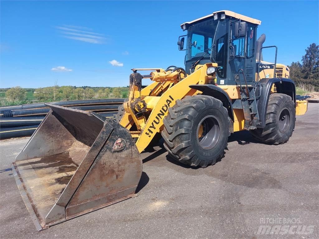 Hyundai HL757-9A Wielladers