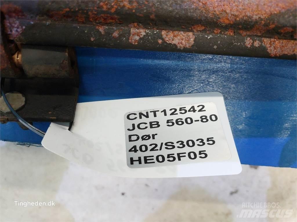JCB 560-80 Cabine en interieur
