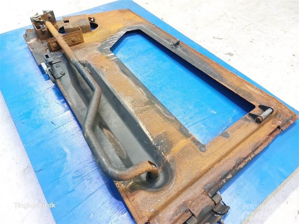 JCB 560-80 Cabine en interieur