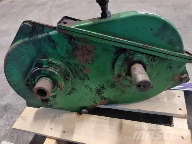 John Deere 1085 Transmissie