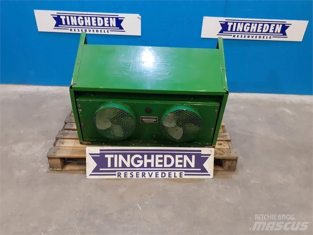 John Deere 1174 Cabine en interieur