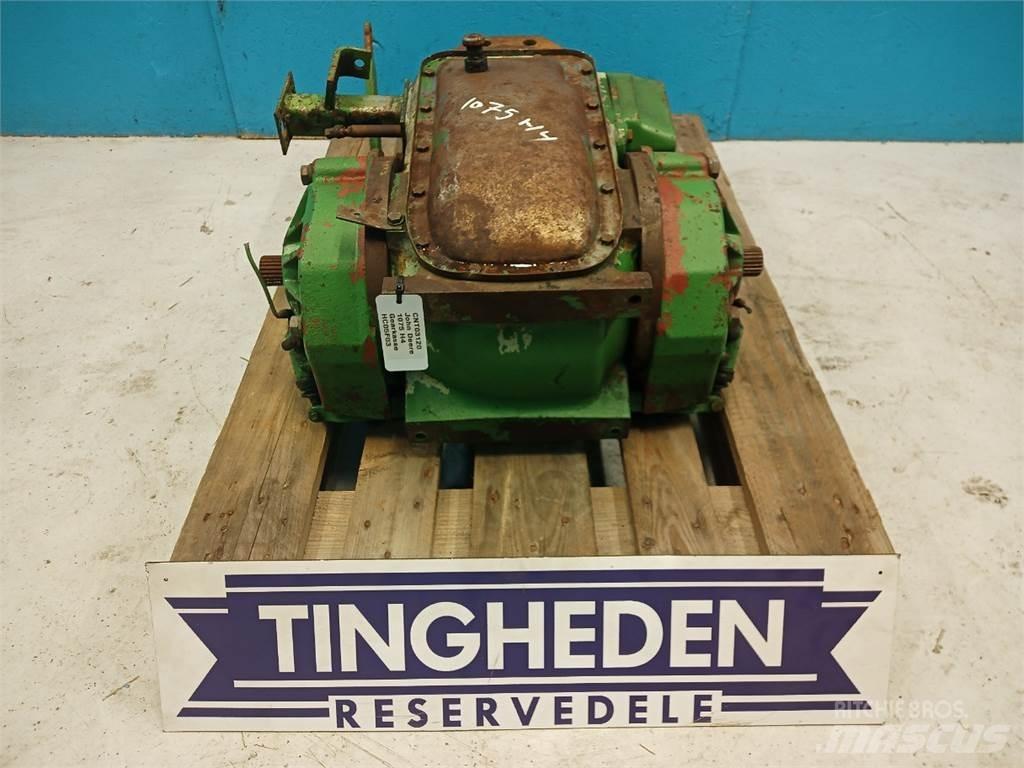 John Deere 1177 Transmissie