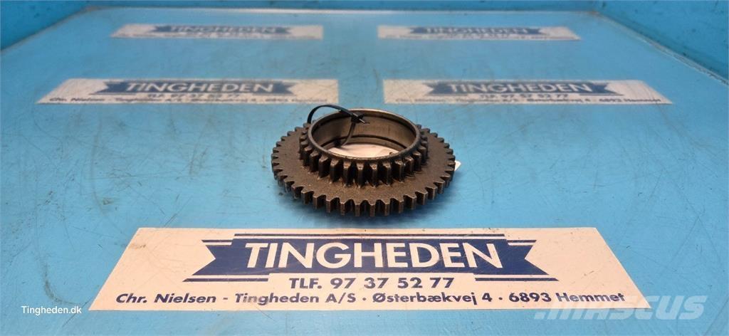 John Deere 1177 Transmissie