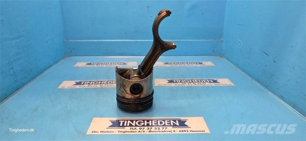 John Deere 1630 Motoren