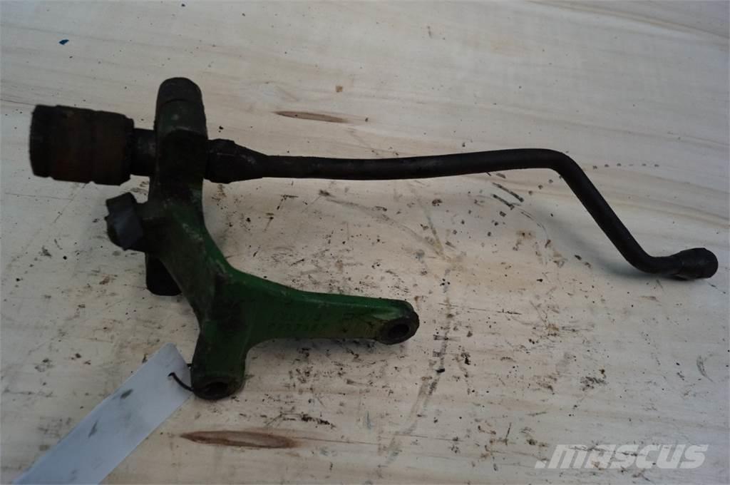 John Deere 2030 Hydraulics