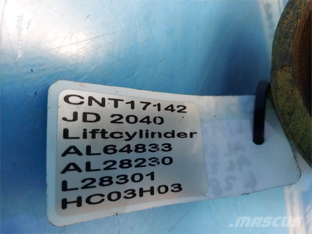 John Deere 2040 Hydraulics