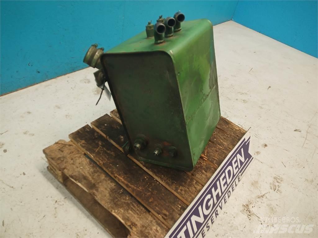 John Deere 2054 Hydraulics