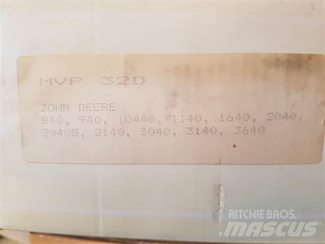 John Deere 2140 Electronics