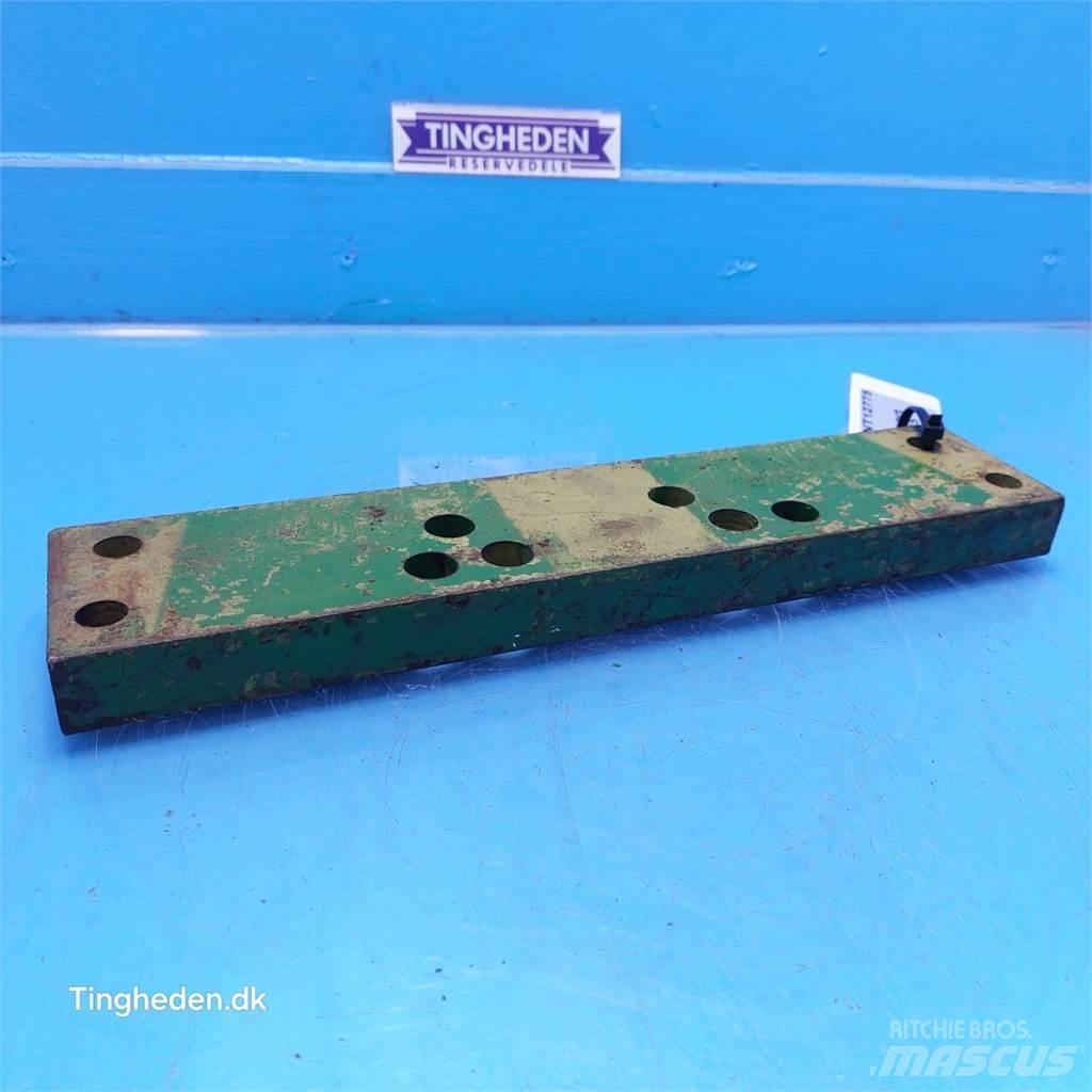 John Deere 2141 Overige accessoires voor tractoren