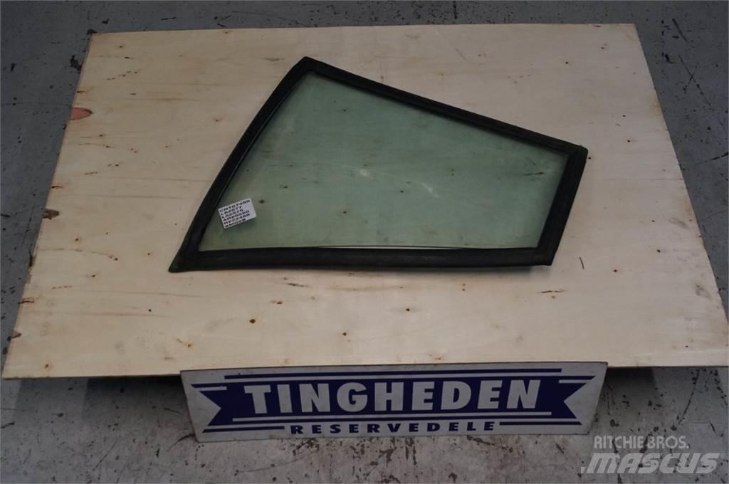 John Deere 4240 Cabine en interieur