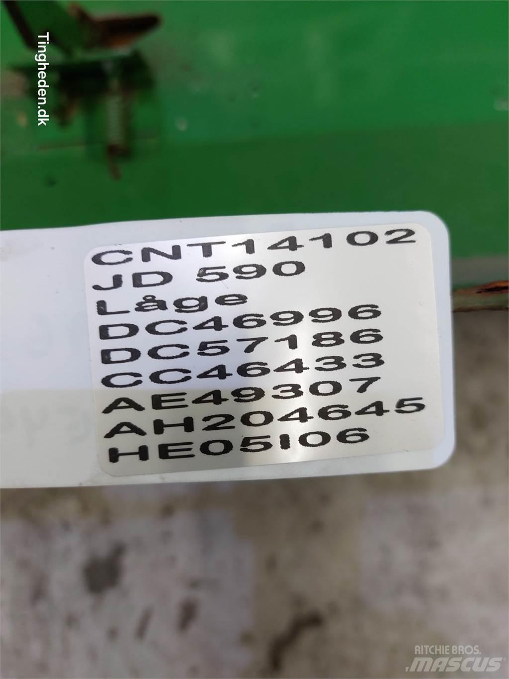 John Deere 590 Puinbakken