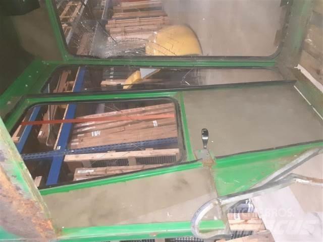 John Deere 955 Cabine en interieur