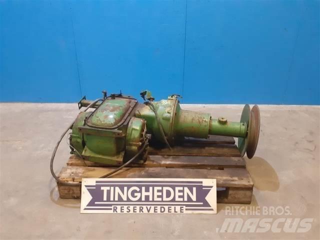 John Deere 955 Transmissie