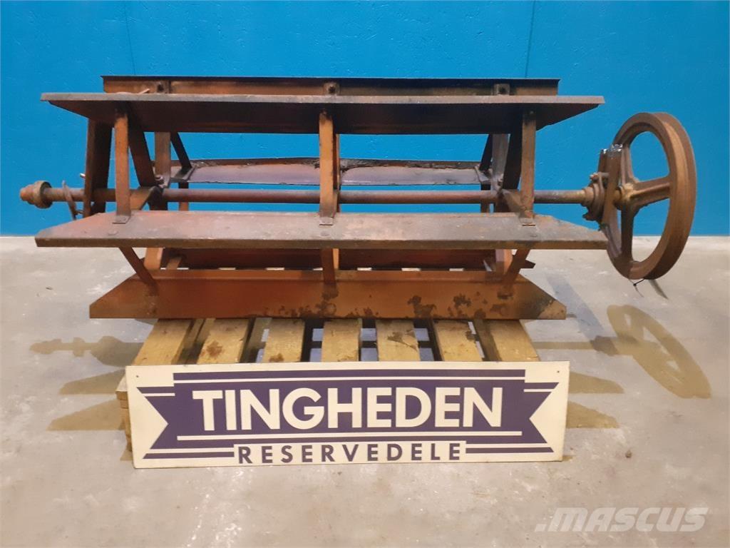 Laverda 3500 Zand- en zoutstrooimachines