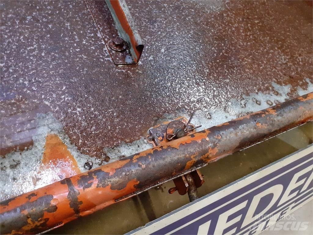 Laverda 3650 Zand- en zoutstrooimachines