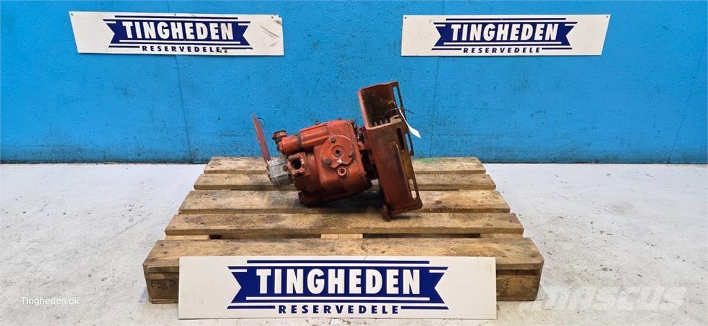 Laverda 3750 Hydraulics