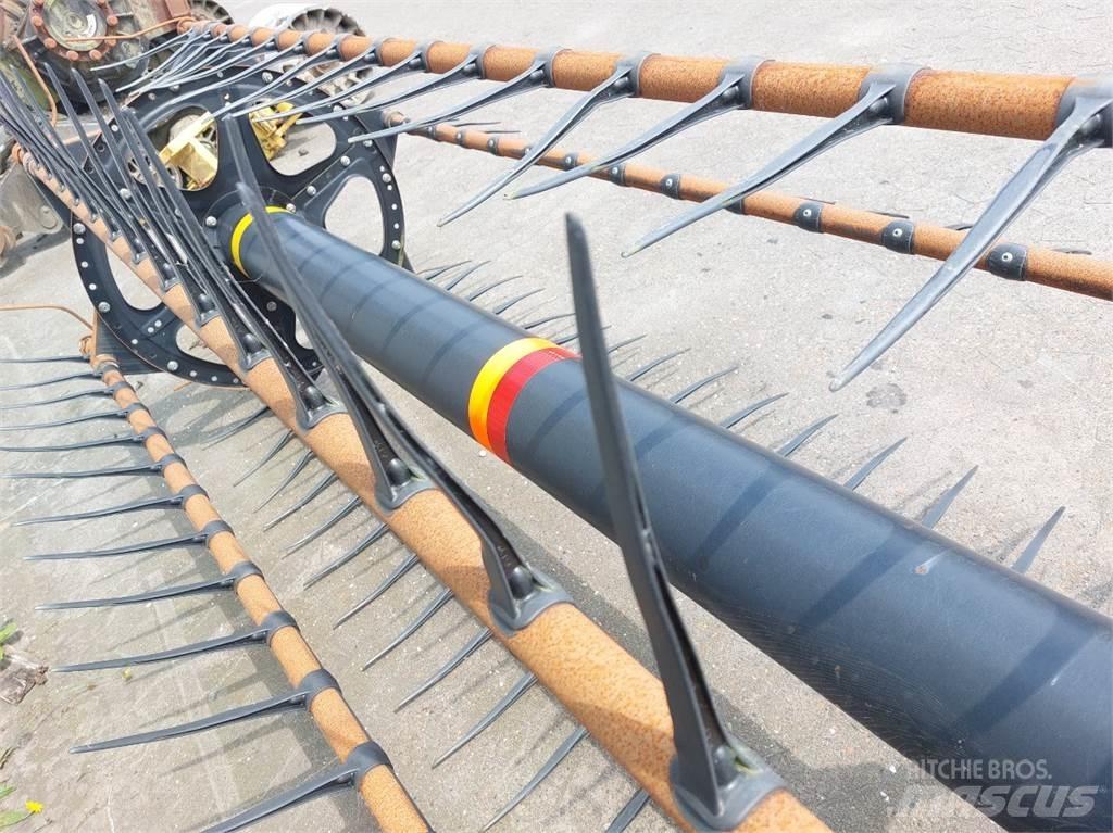 MacDon D60 Accessoires voor maaidorsmachines