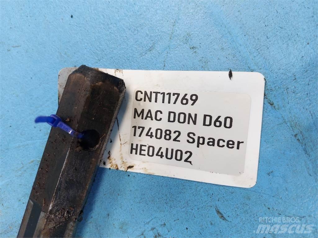 MacDon D60 Accessoires voor maaidorsmachines