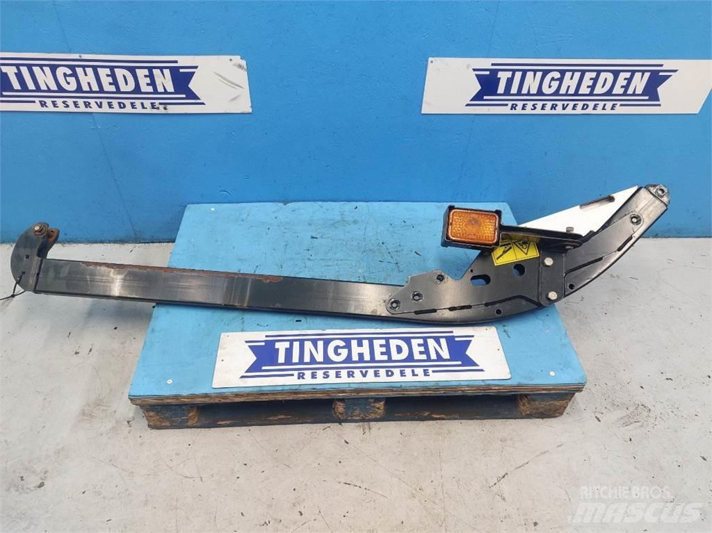MacDon D60 Accessoires voor maaidorsmachines