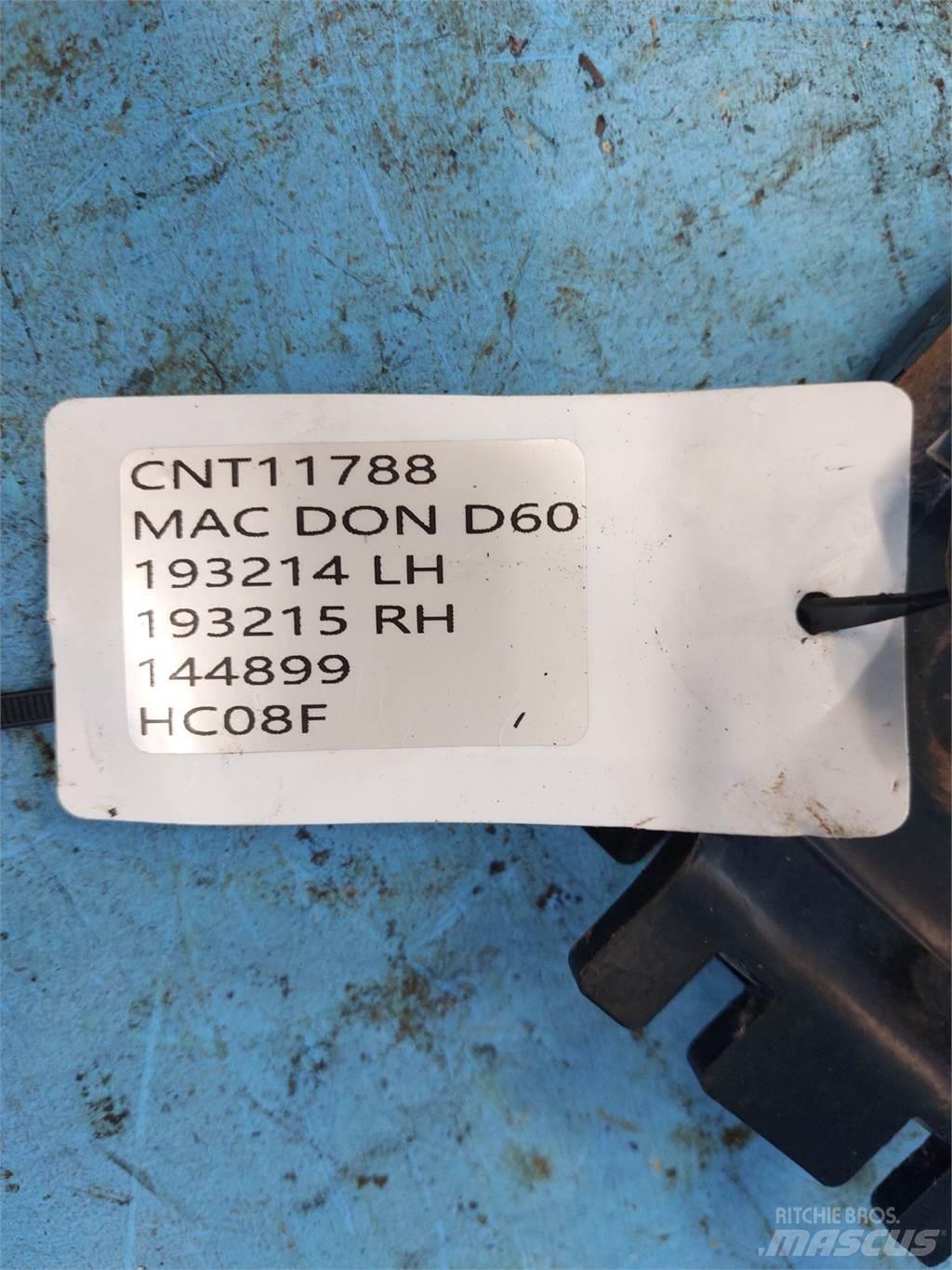 MacDon D60 Accessoires voor maaidorsmachines